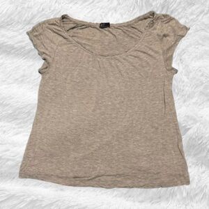 Gap Women’s Scoop Neck T-shirt, gray, size Medium
